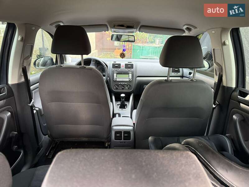 Хэтчбек Volkswagen Golf 2007 в Хмельницком