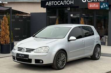 Хетчбек Volkswagen Golf 2006 в Києві