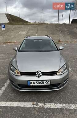 Універсал Volkswagen Golf 2015 в Києві