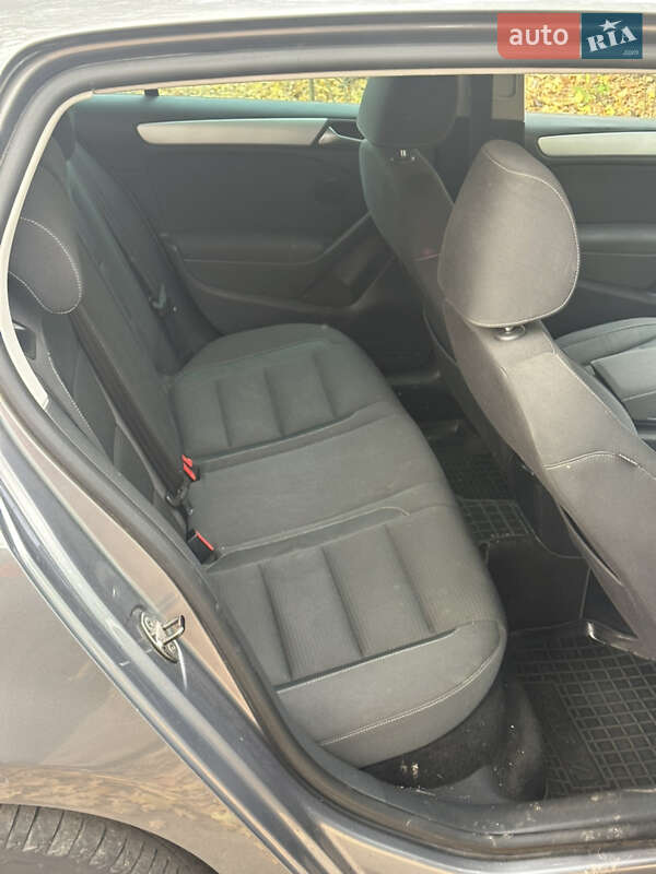 Хэтчбек Volkswagen Golf 2011 в Киеве фото 8 Хэтчбек Volkswagen Golf 2011 в Киеве