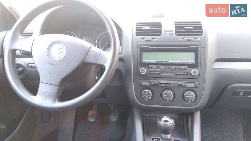 Универсал Volkswagen Golf 2009 в Чернигове фото 28 Универсал Volkswagen Golf 2009 в Чернигове