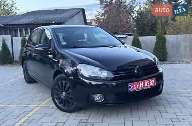 Хэтчбек Volkswagen Golf 2009 в Нововолынске
