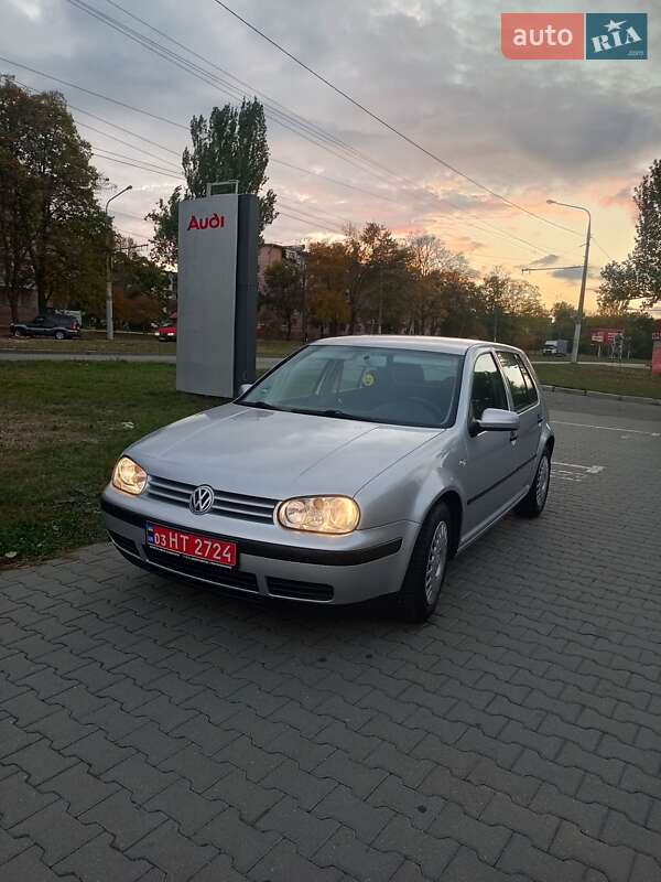 Хетчбек Volkswagen Golf 2002 в Запоріжжі фото 3 Хетчбек Volkswagen Golf 2002 в Запоріжжі