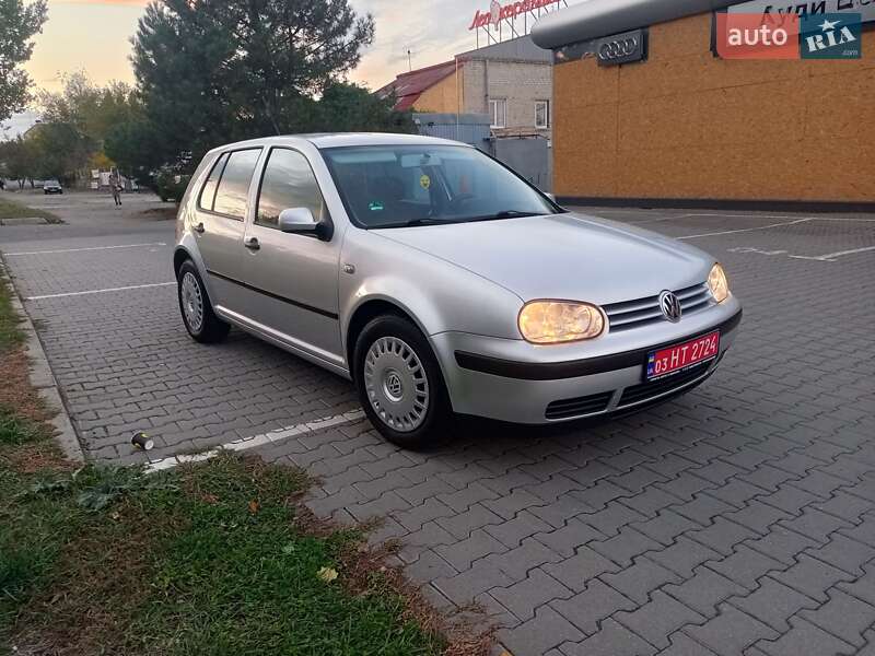 Хетчбек Volkswagen Golf 2002 в Запоріжжі фото Хетчбек Volkswagen Golf 2002 в Запоріжжі
