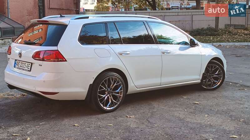 Універсал Volkswagen Golf 2015 в Дніпрі фото 7 Універсал Volkswagen Golf 2015 в Дніпрі