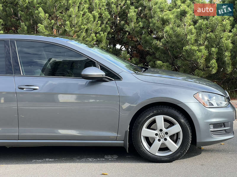 Хетчбек Volkswagen Golf 2015 в Києві фото 26 Хетчбек Volkswagen Golf 2015 в Києві