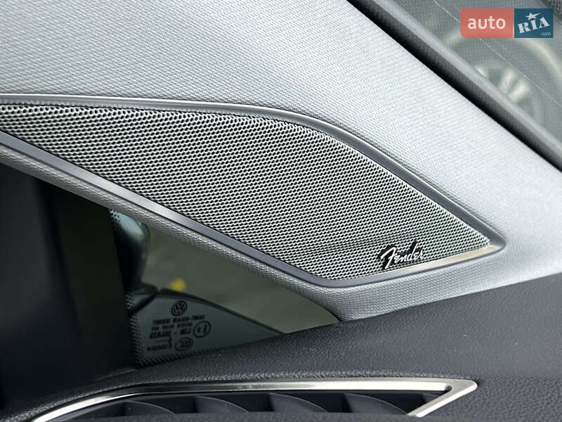 Хетчбек Volkswagen Golf 2015 в Києві фото 61 Хетчбек Volkswagen Golf 2015 в Києві