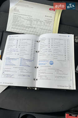 Хэтчбек Volkswagen Golf 2008 в 
