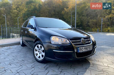 Універсал Volkswagen Golf 2009 в Тернополі
