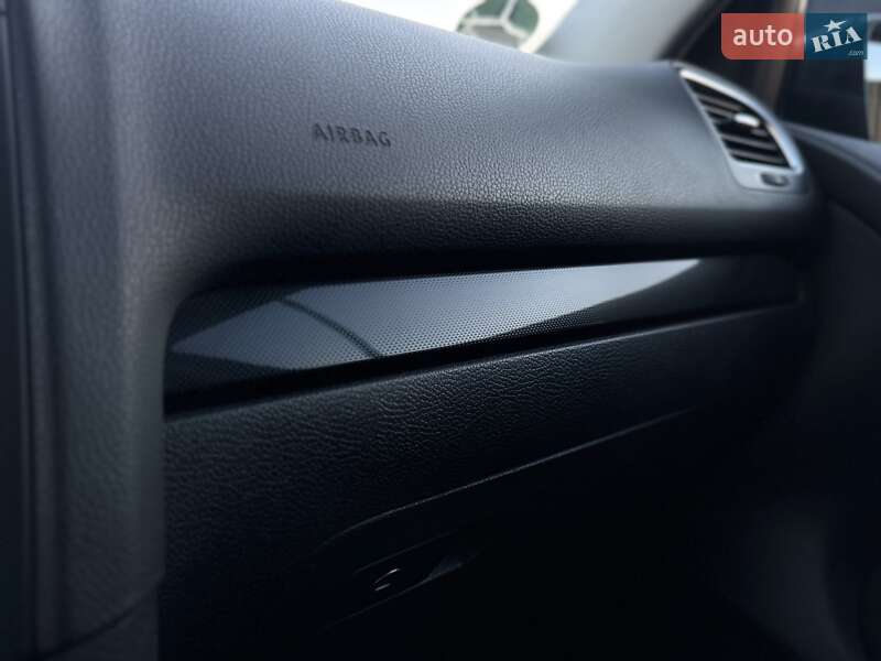 Хетчбек Volkswagen Golf 2010 в Мукачевому