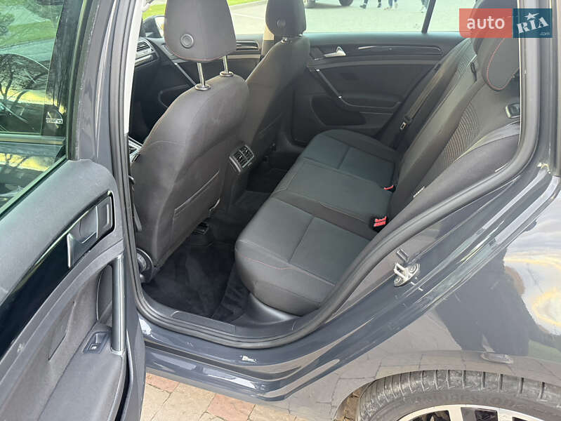 Универсал Volkswagen Golf 2017 в Стрые фото 45 Универсал Volkswagen Golf 2017 в Стрые