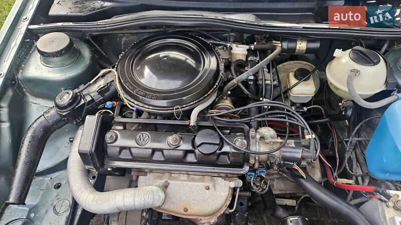 Хэтчбек Volkswagen Golf 1987 в Сосновке