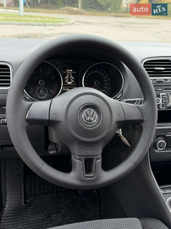 Хэтчбек Volkswagen Golf 2009 в Лубнах фото 41 Хэтчбек Volkswagen Golf 2009 в Лубнах
