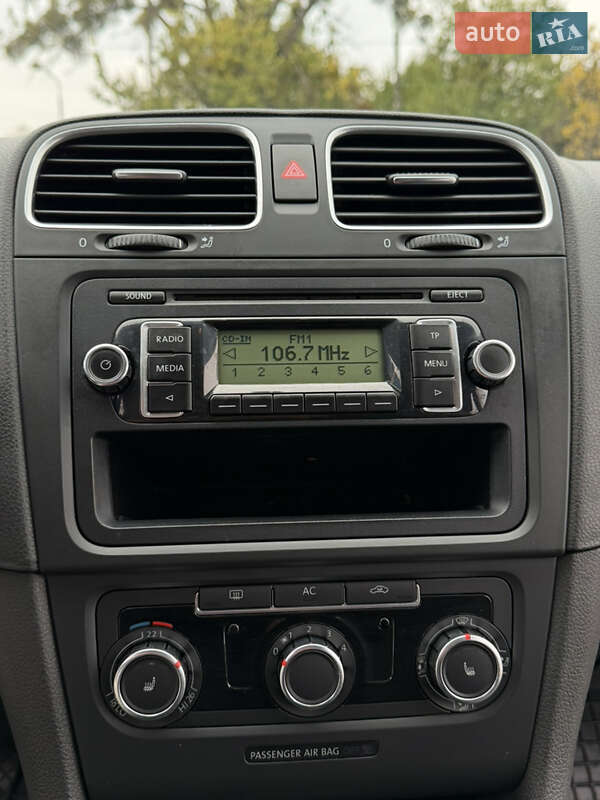 Хэтчбек Volkswagen Golf 2009 в Лубнах фото 43 Хэтчбек Volkswagen Golf 2009 в Лубнах