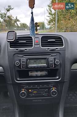 Универсал Volkswagen Golf 2009 в 