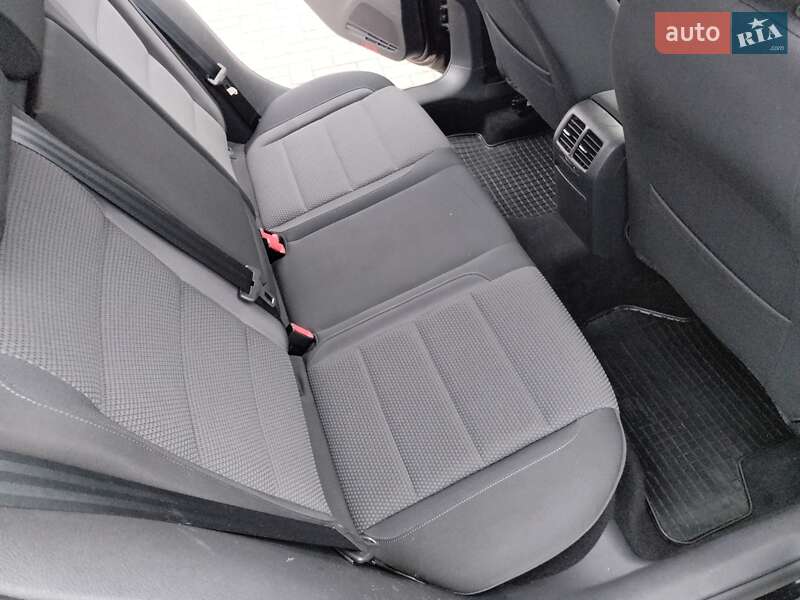 Хэтчбек Volkswagen Golf 2009 в Шепетовке фото 22 Хэтчбек Volkswagen Golf 2009 в Шепетовке