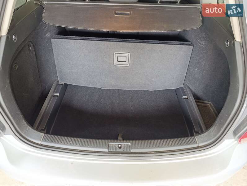 Універсал Volkswagen Golf 2010 в Запоріжжі фото 12 Універсал Volkswagen Golf 2010 в Запоріжжі