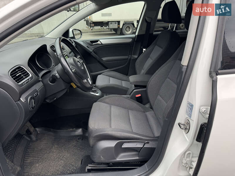 Хэтчбек Volkswagen Golf 2012 в Киеве фото 11 Хэтчбек Volkswagen Golf 2012 в Киеве