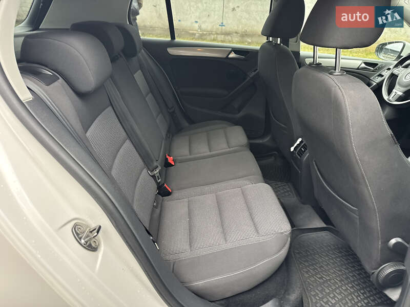 Хэтчбек Volkswagen Golf 2012 в Киеве фото 28 Хэтчбек Volkswagen Golf 2012 в Киеве