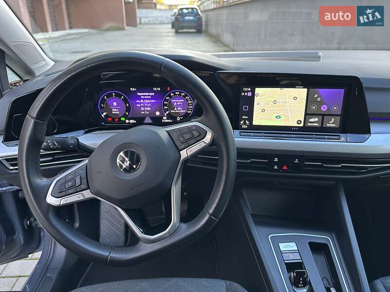 Универсал Volkswagen Golf 2022 в Стрые