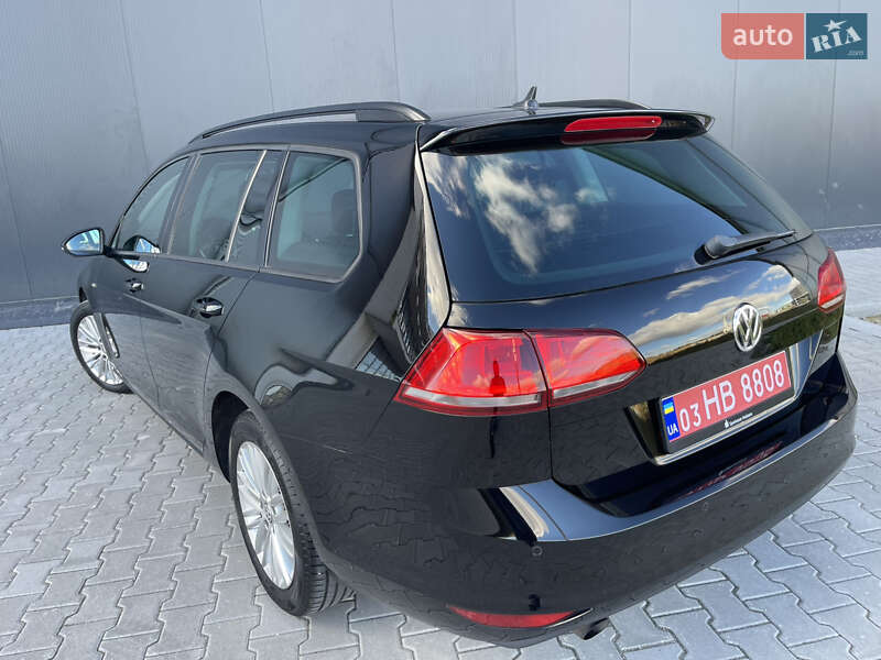 Универсал Volkswagen Golf 2014 в Львове
