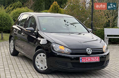 Хэтчбек Volkswagen Golf 2009 в Самборе
