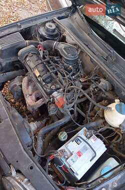 Хэтчбек Volkswagen Golf 1993 в  фото 9 Хэтчбек Volkswagen Golf 1993 в