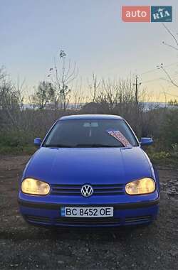 Хэтчбек Volkswagen Golf 2002 в Рудки Хэтчбек Volkswagen Golf 2002 в Рудки