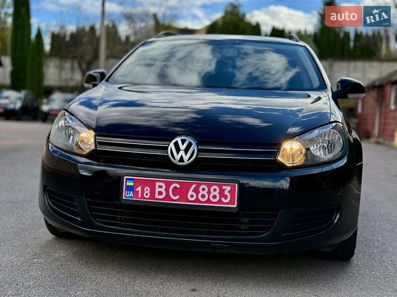 Универсал Volkswagen Golf 2011 в Ровно фото 2 Универсал Volkswagen Golf 2011 в Ровно