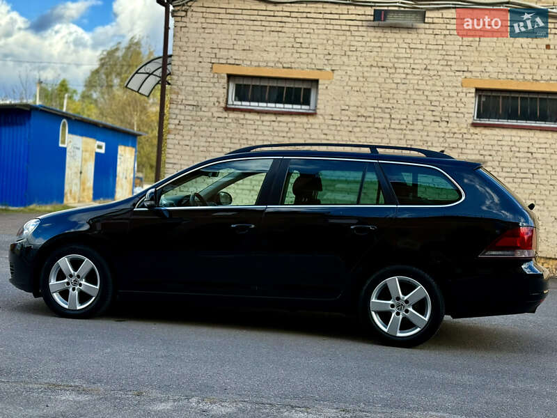 Универсал Volkswagen Golf 2011 в Ровно фото 11 Универсал Volkswagen Golf 2011 в Ровно