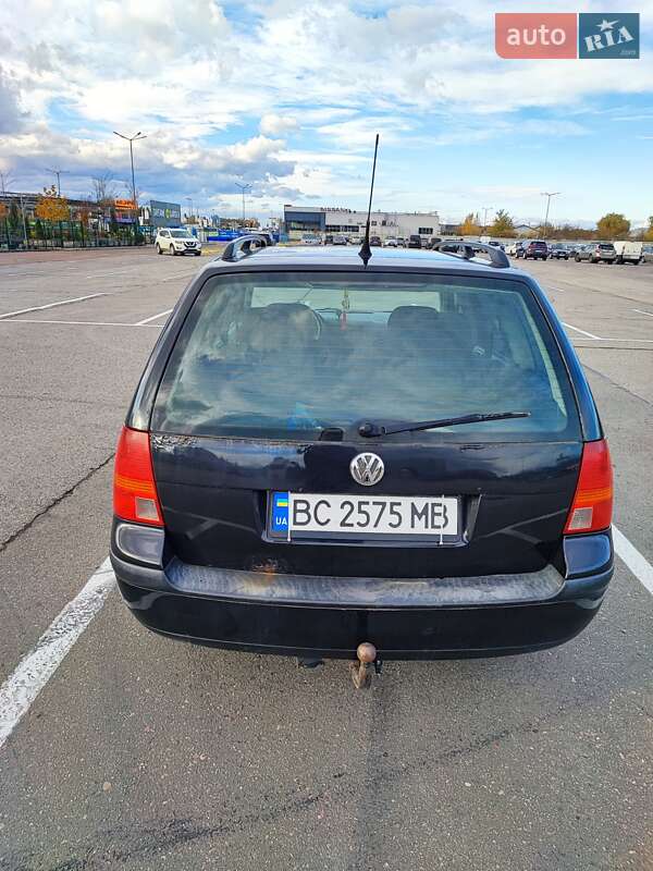 Універсал Volkswagen Golf 2000 в Львові