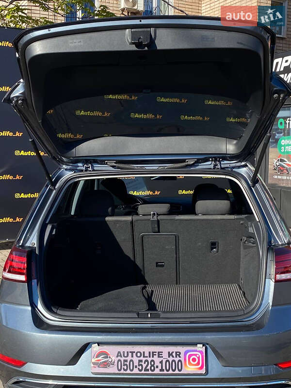 Хетчбек Volkswagen Golf 2018 в Кривому Розі