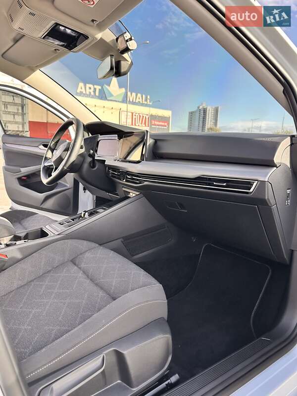 Хэтчбек Volkswagen Golf 2022 в Киеве фото 25 Хэтчбек Volkswagen Golf 2022 в Киеве