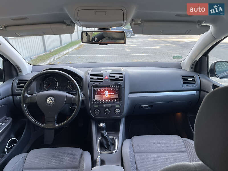 Хэтчбек Volkswagen Golf 2006 в Луцке фото 5 Хэтчбек Volkswagen Golf 2006 в Луцке