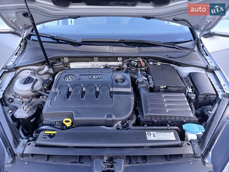 Универсал Volkswagen Golf 2015 в Лопатине