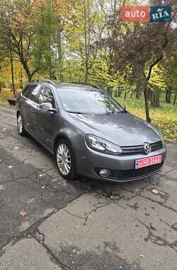 Универсал Volkswagen Golf 2012 в 