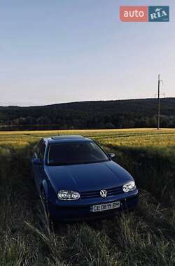 Хэтчбек Volkswagen Golf 1998 в Черновцах