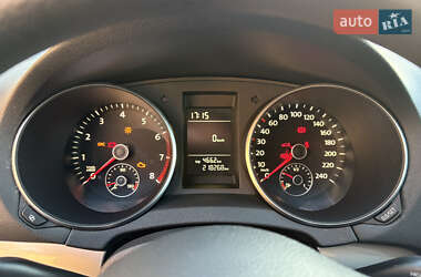 Хэтчбек Volkswagen Golf 2010 в 