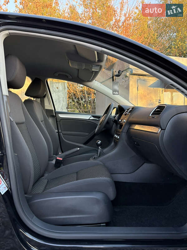 Хэтчбек Volkswagen Golf 2010 в Белой Церкви фото 49 Хэтчбек Volkswagen Golf 2010 в Белой Церкви