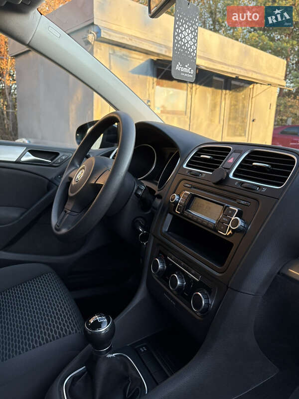 Хэтчбек Volkswagen Golf 2010 в Белой Церкви фото 52 Хэтчбек Volkswagen Golf 2010 в Белой Церкви