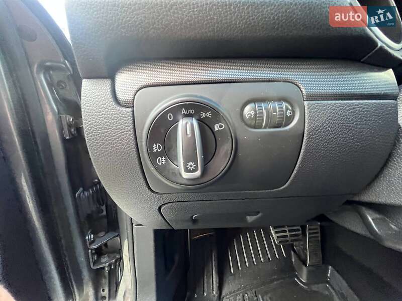 Універсал Volkswagen Golf 2012 в Львові