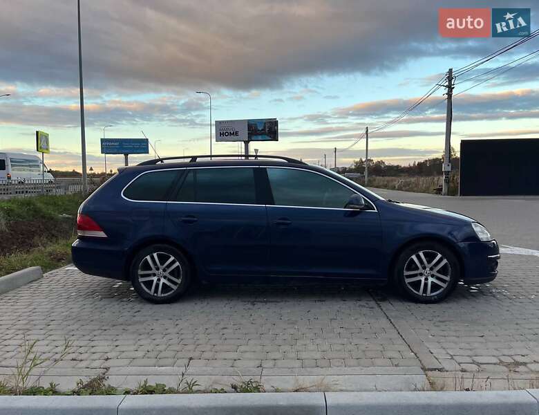 Універсал Volkswagen Golf 2008 в Львові