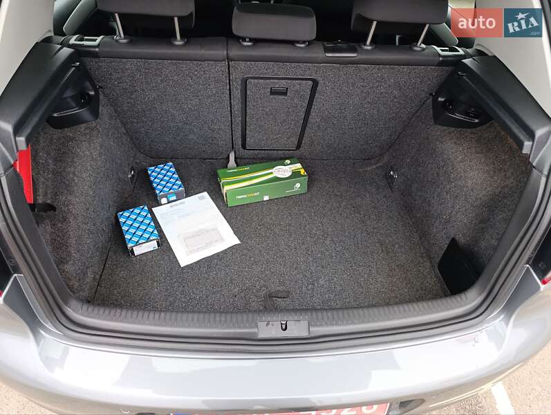 Хэтчбек Volkswagen Golf 2009 в Киеве фото 29 Хэтчбек Volkswagen Golf 2009 в Киеве