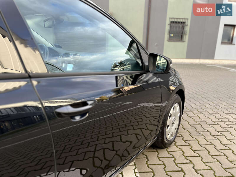 Хетчбек Volkswagen Golf 2009 в Івано-Франківську
