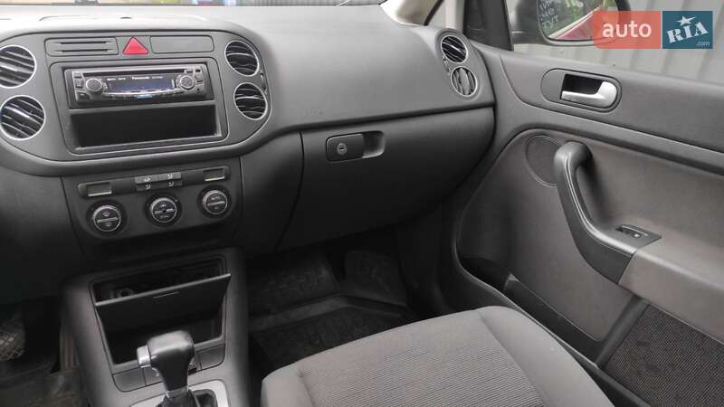 Хэтчбек Volkswagen Golf 2007 в Киеве фото 4 Хэтчбек Volkswagen Golf 2007 в Киеве