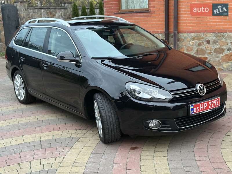 Универсал Volkswagen Golf 2012 в Сарнах