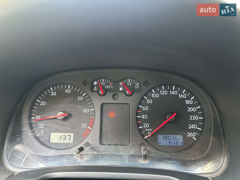 Універсал Volkswagen Golf 2001 в Харкові фото 29 Універсал Volkswagen Golf 2001 в Харкові