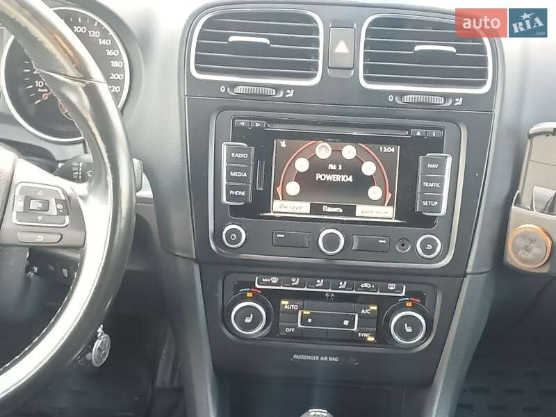 Универсал Volkswagen Golf 2013 в Киеве