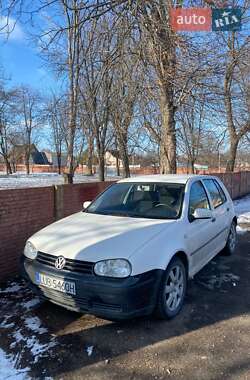 Хетчбек Volkswagen Golf 2000 в Кропивницькому