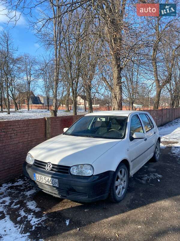 Volkswagen Golf 2000 Volkswagen Golf 2000